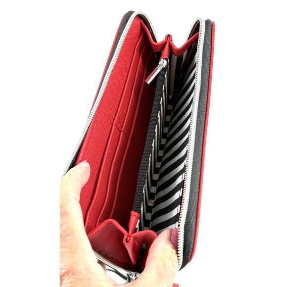 NWT Marc Tetro 8” Red With White Westie Zip Faux Leather Wallet w/Box - Picture 4 of 6